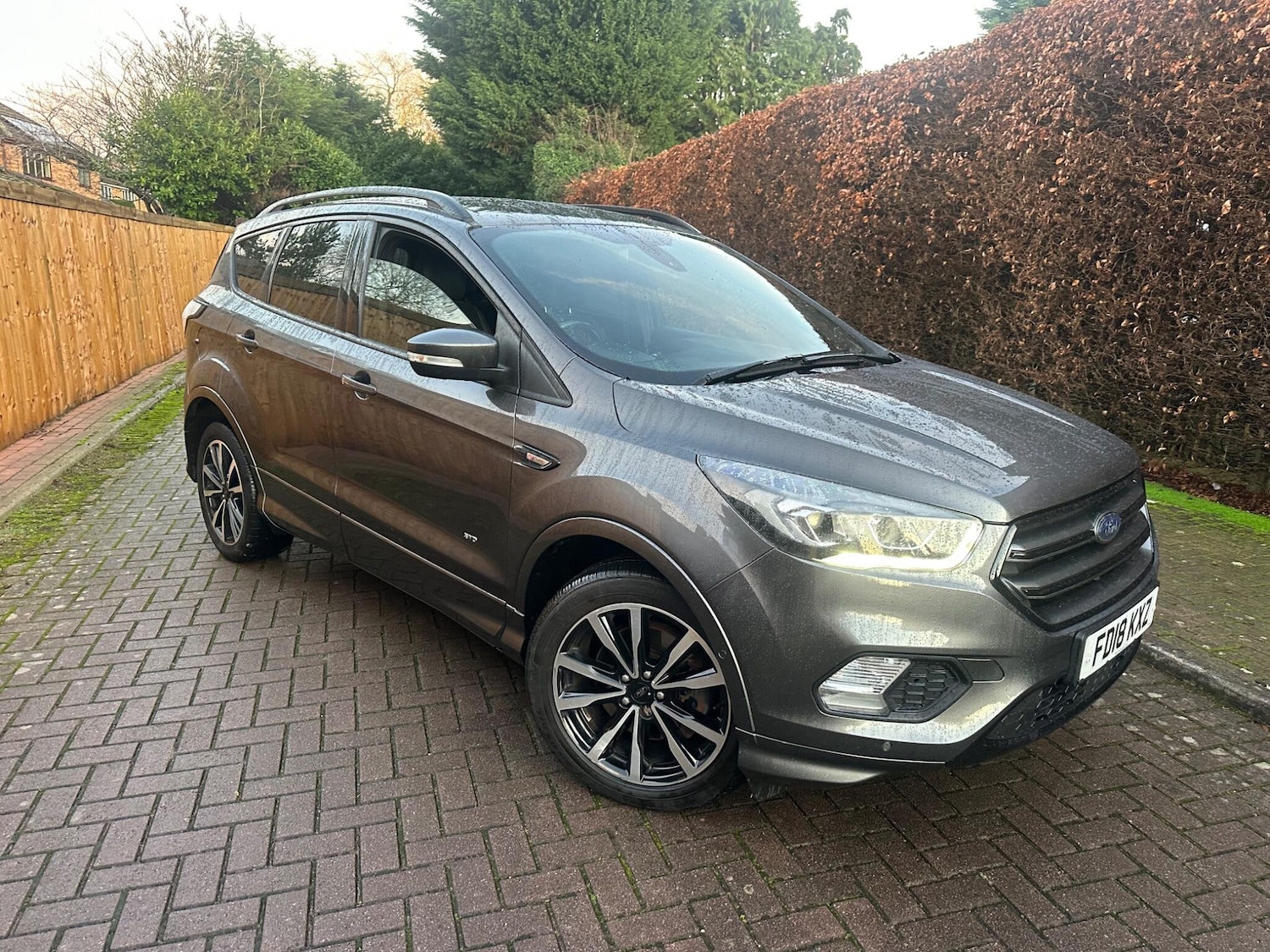 Used Ford Kuga 2018 for sale - 76926618: Photo 1