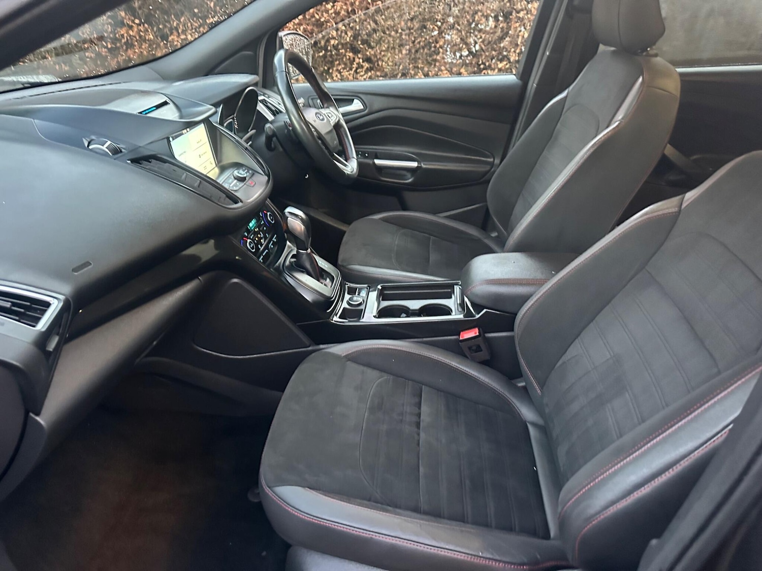 Used Ford Kuga 2018 for sale - 76926618: Photo 17