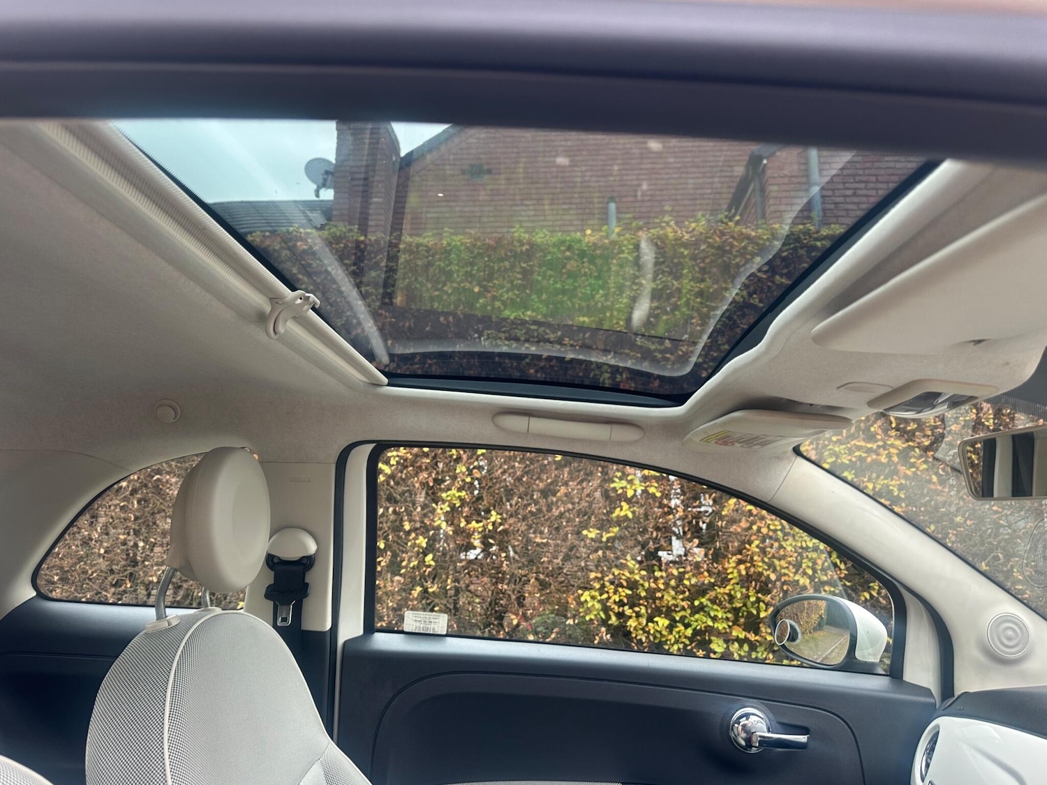 Used Fiat 500 2011 for sale - 76538360: Photo 2