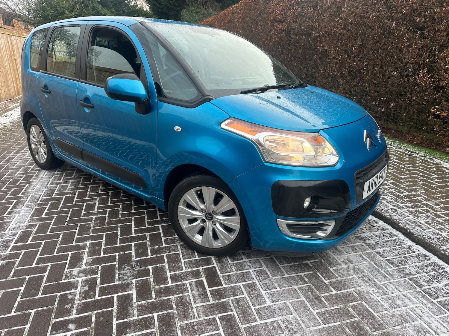 Used Citroen C3 Picasso 2010 for sale - 77130644: Photo 1