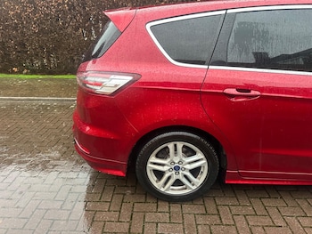 Used Ford S-Max 2017 for sale - 76991030: Photo