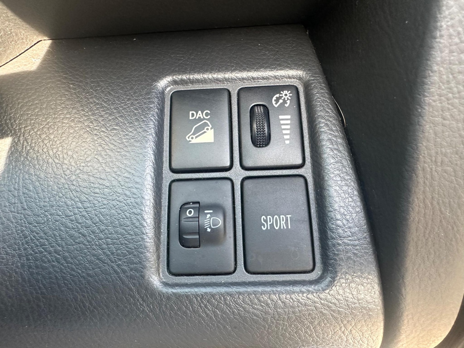 Used Toyota RAV4 2014 for sale - 76538586: Photo 17