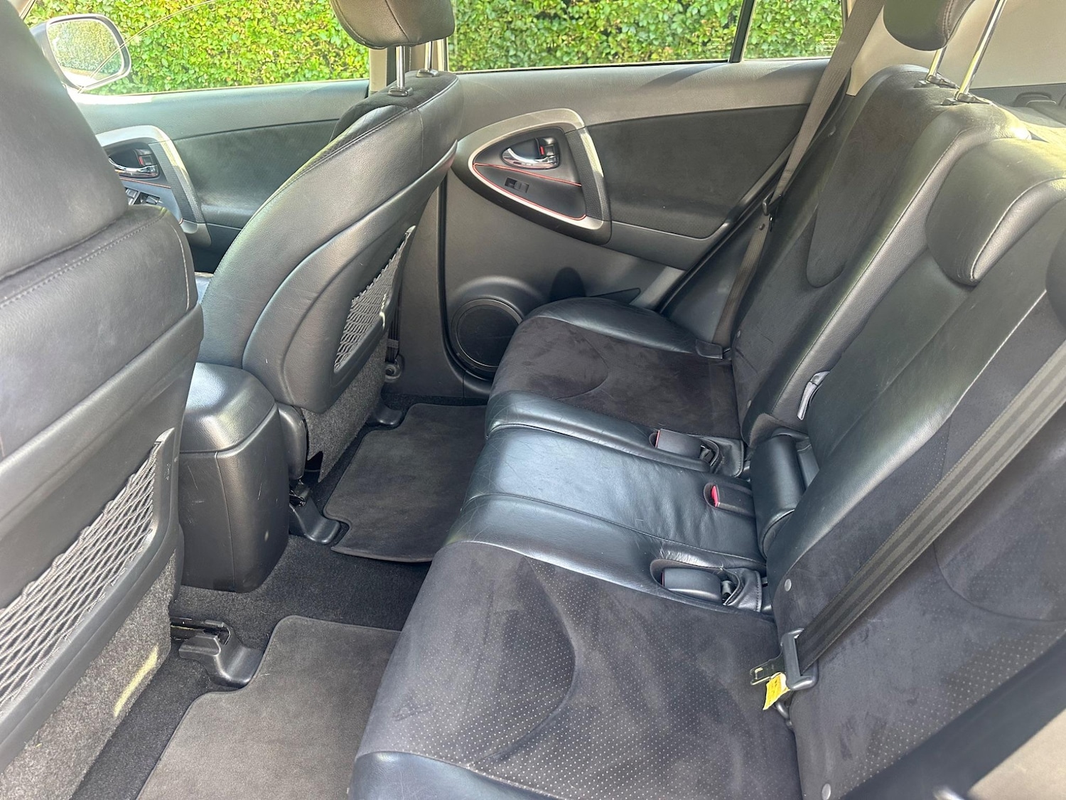 Used Toyota RAV4 2014 for sale - 76538586: Photo 24