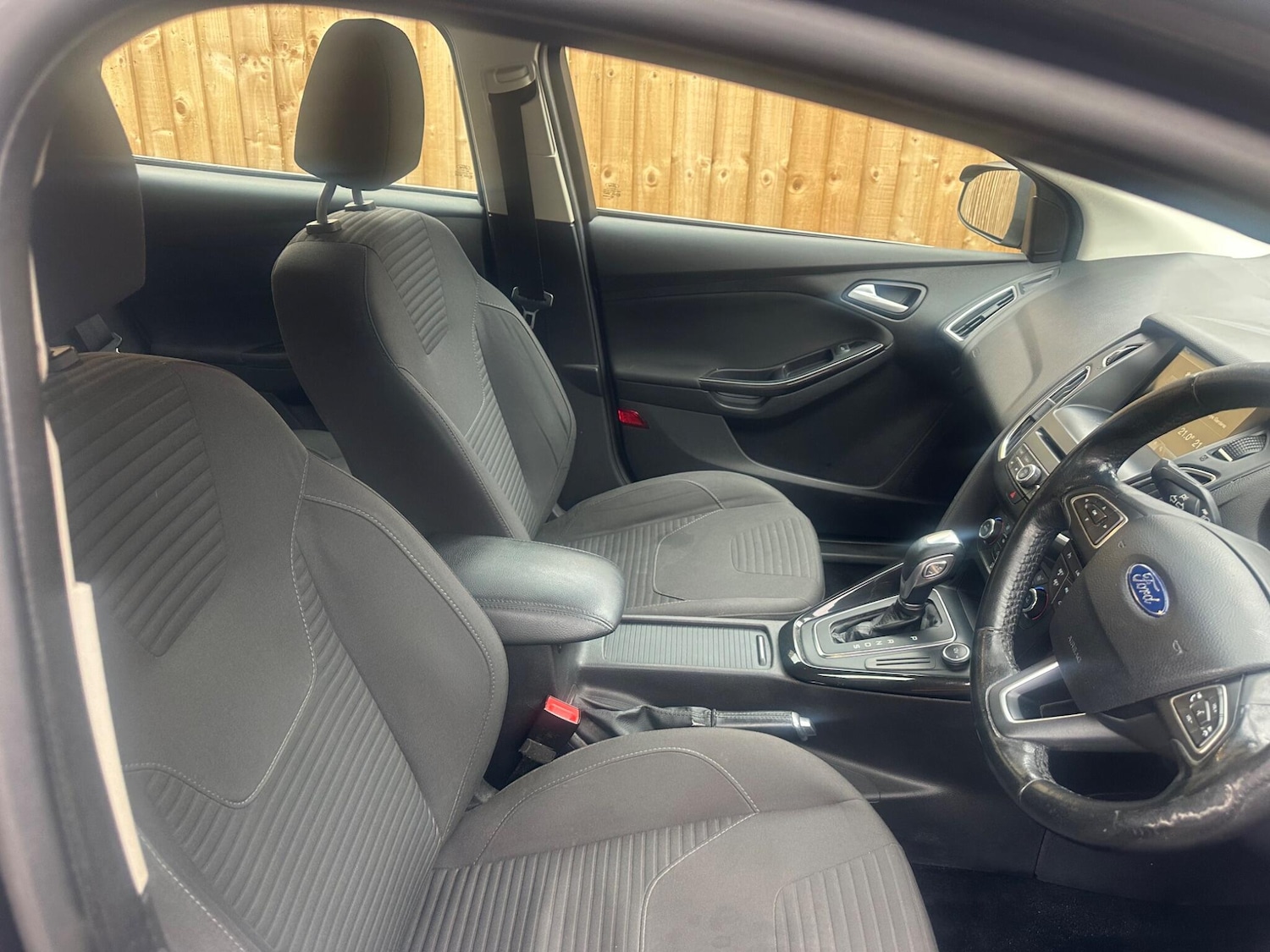 Used Ford Focus 2015 for sale - 76538269: Photo 14