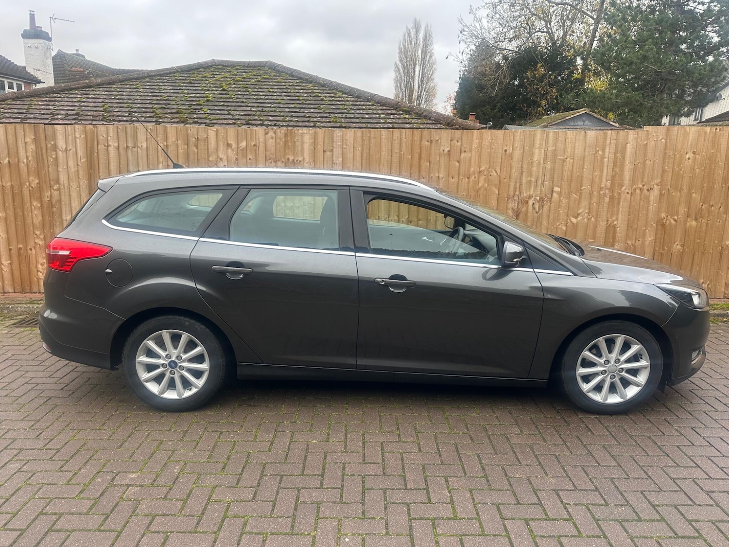 Used Ford Focus 2015 for sale - 76538269: Photo 16