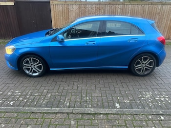 Used Mercedes-Benz A-Class 2015 for sale - 76975602: Photo