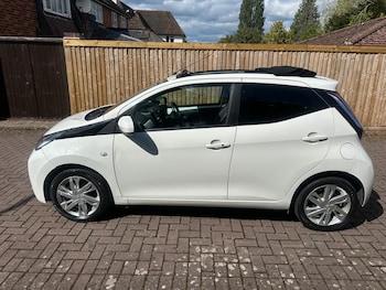 Used Toyota AYGO 2015 for sale - 79038749: Photo
