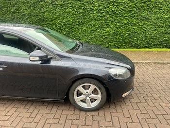 Used Volvo V40 2016 for sale - 78872098: Photo
