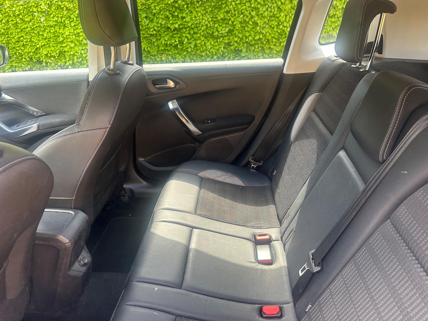 Used Peugeot 2008 2015 for sale - 76537785: Photo 21