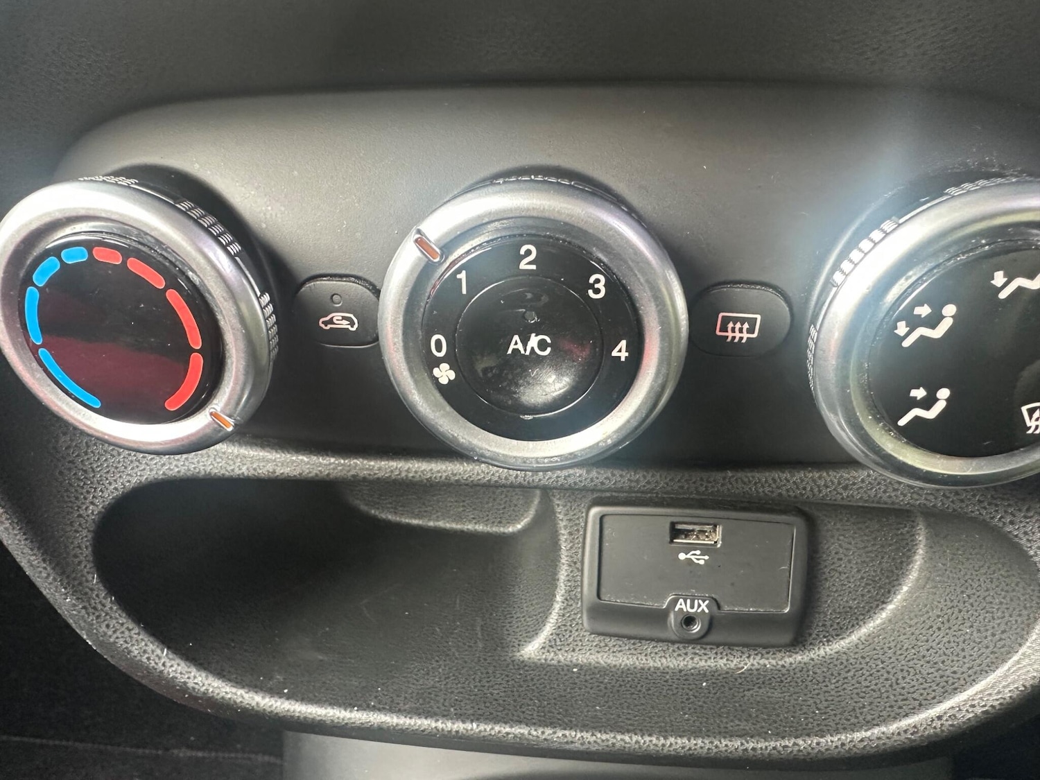 Used Fiat 500L 2014 for sale - 76633110: Photo 10