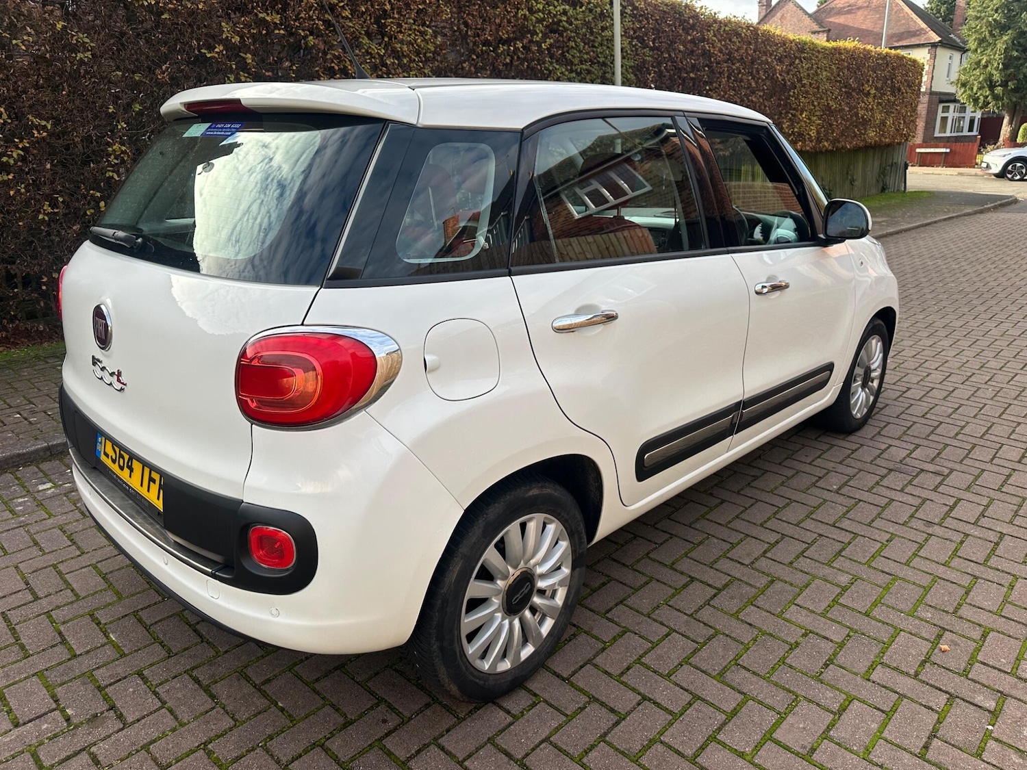 Used Fiat 500L 2014 for sale - 76633110: Photo 3