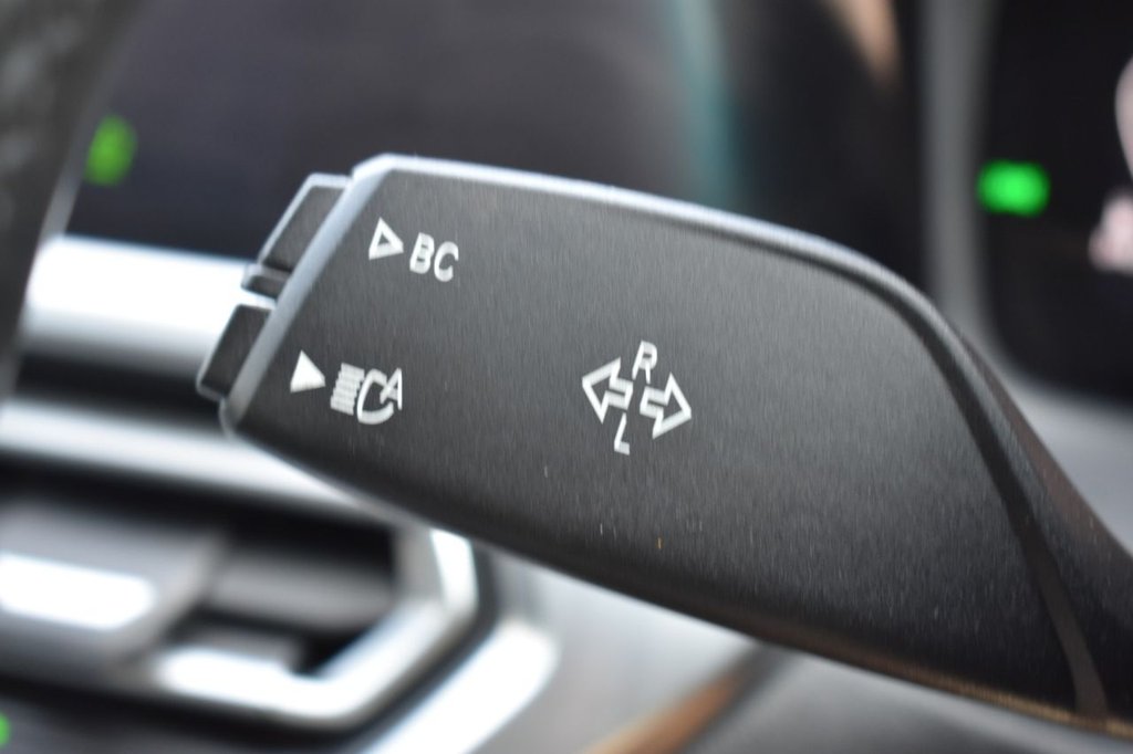 Used BMW 3 Series 2021 for sale - 77734176: Photo 30