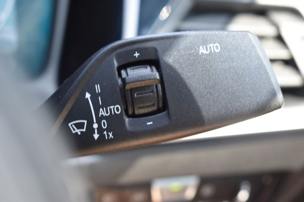 Used BMW 3 Series 2021 for sale - 77734176: Photo 31