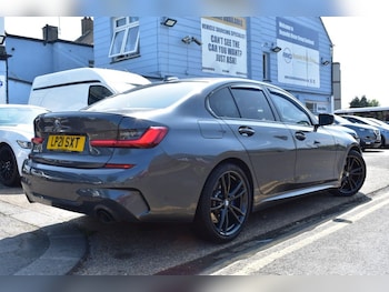 Used BMW 3 Series 2021 for sale - 77734176: Photo