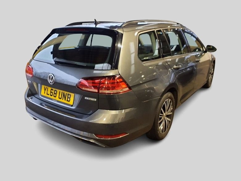 Used Volkswagen Golf 2019 for sale - 76717161: Photo 3