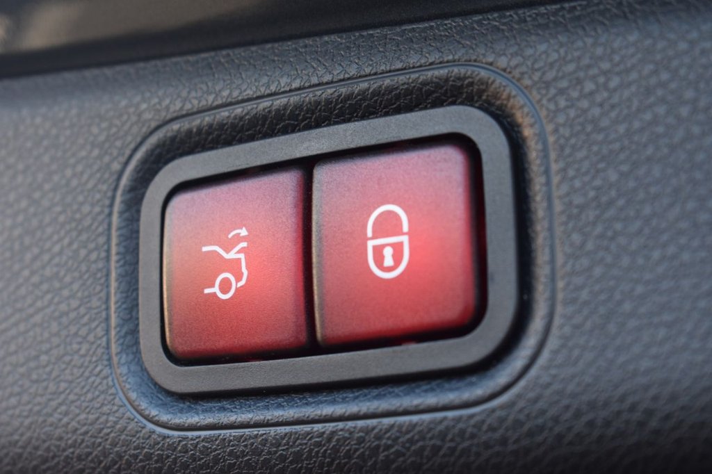 Used Mercedes-Benz E Class 2020 for sale - 77188104: Photo 22