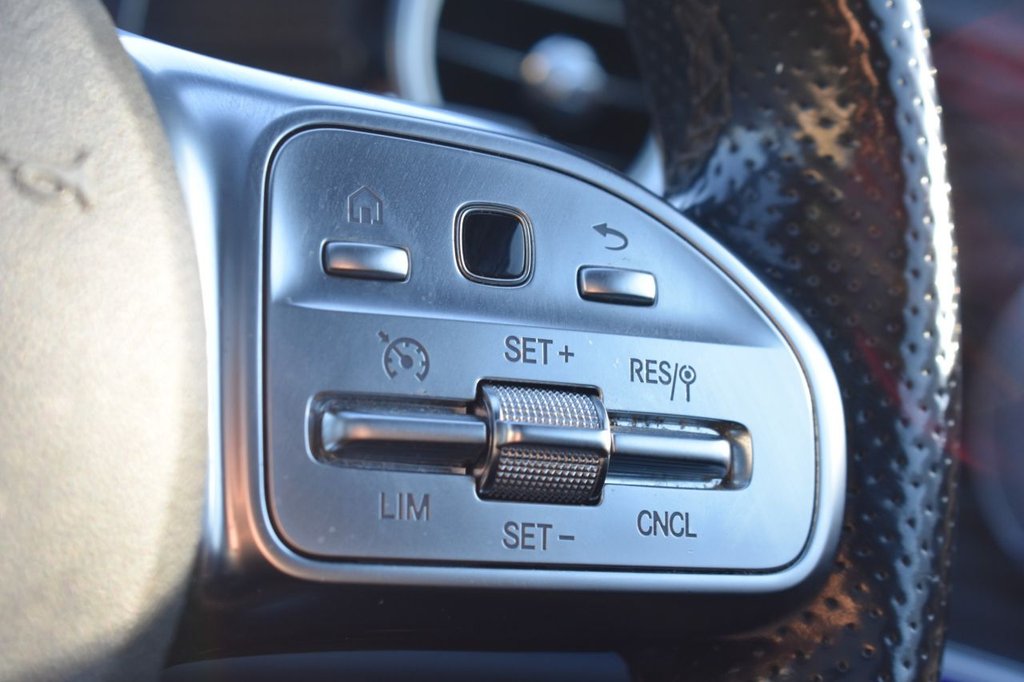 Used Mercedes-Benz E Class 2020 for sale - 77188104: Photo 35