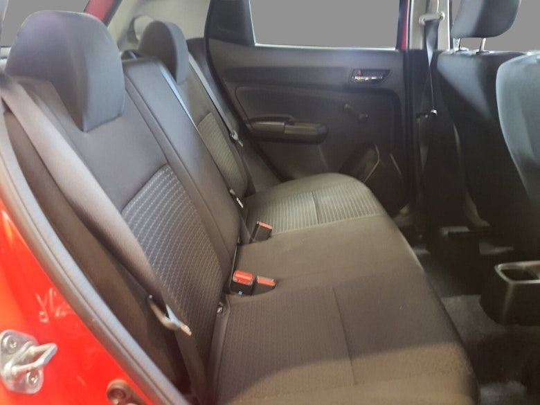 Used Suzuki Swift 2017 for sale - 76535720: Photo 9