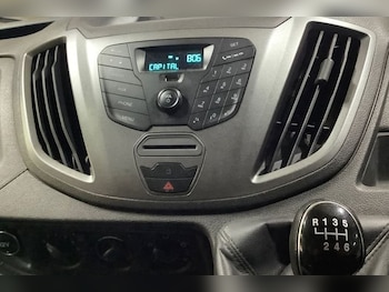 Used Ford Transit 2018 for sale - 79562924: Photo