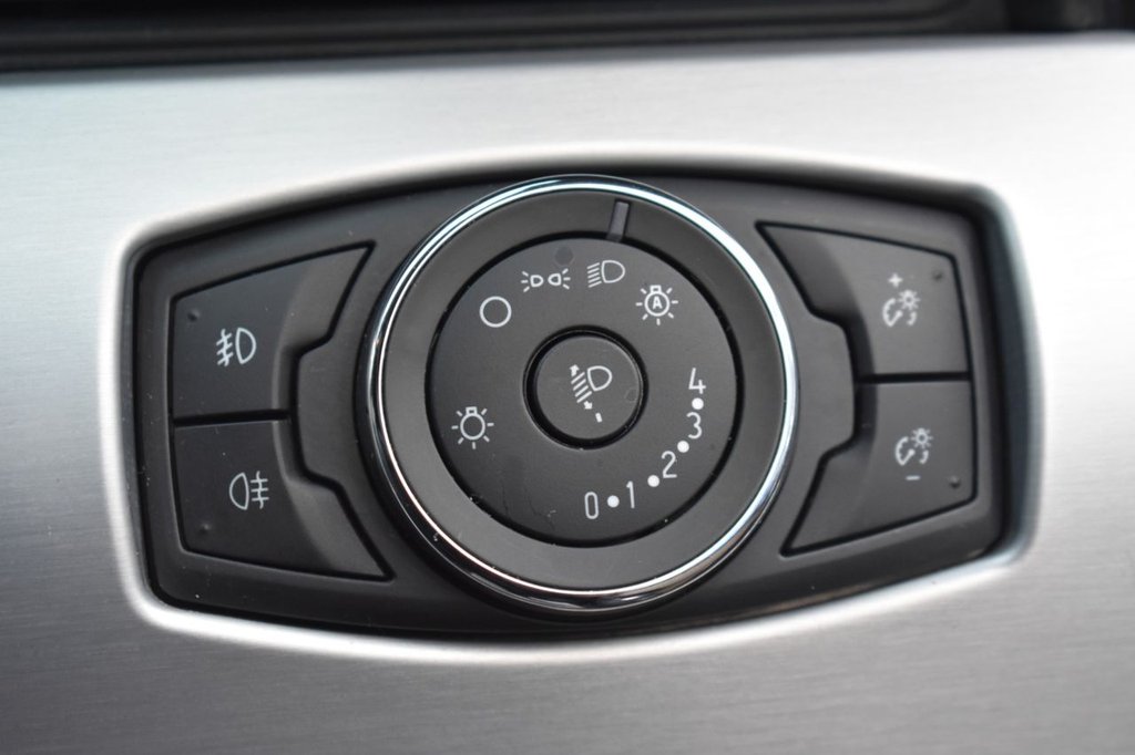 Used Ford Mustang 2018 for sale - 77436693: Photo 28