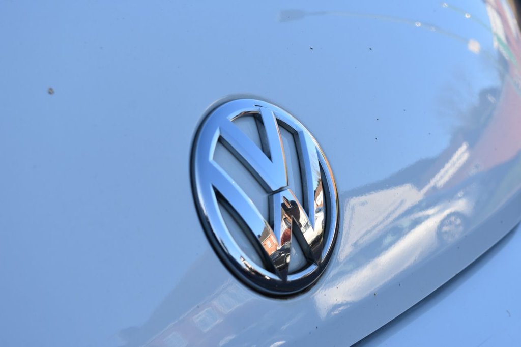 Used Volkswagen Beetle 2015 for sale - 77042530: Photo 10