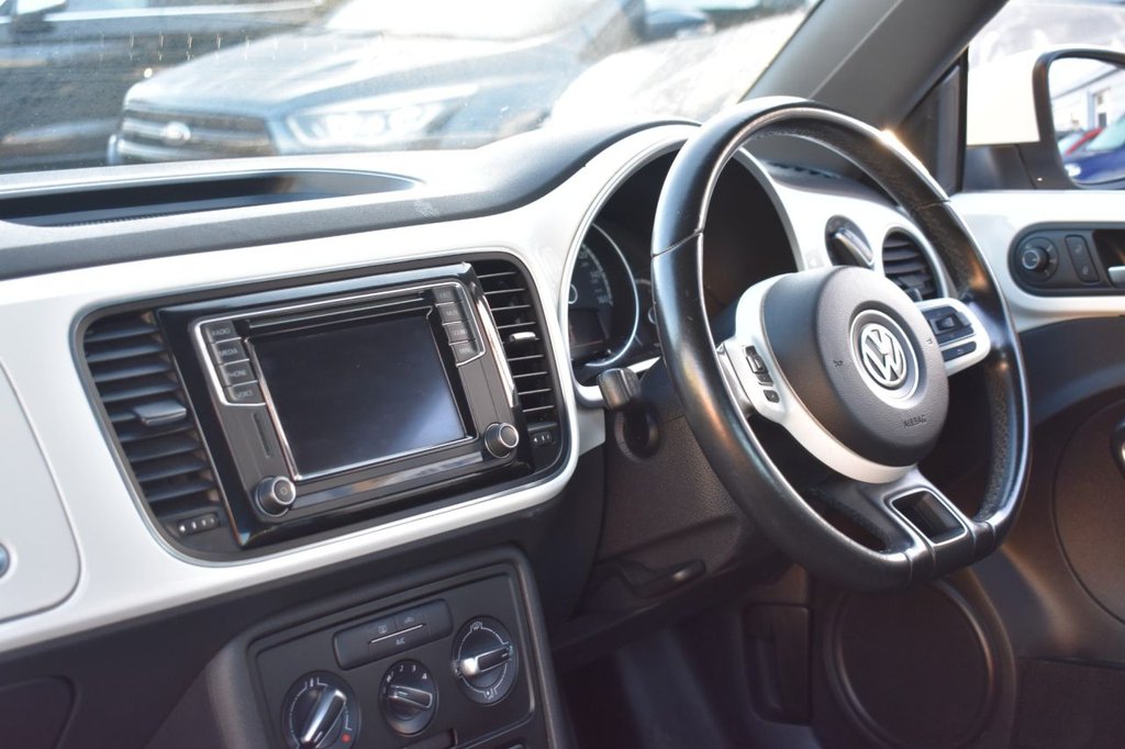 Used Volkswagen Beetle 2015 for sale - 77042530: Photo 20
