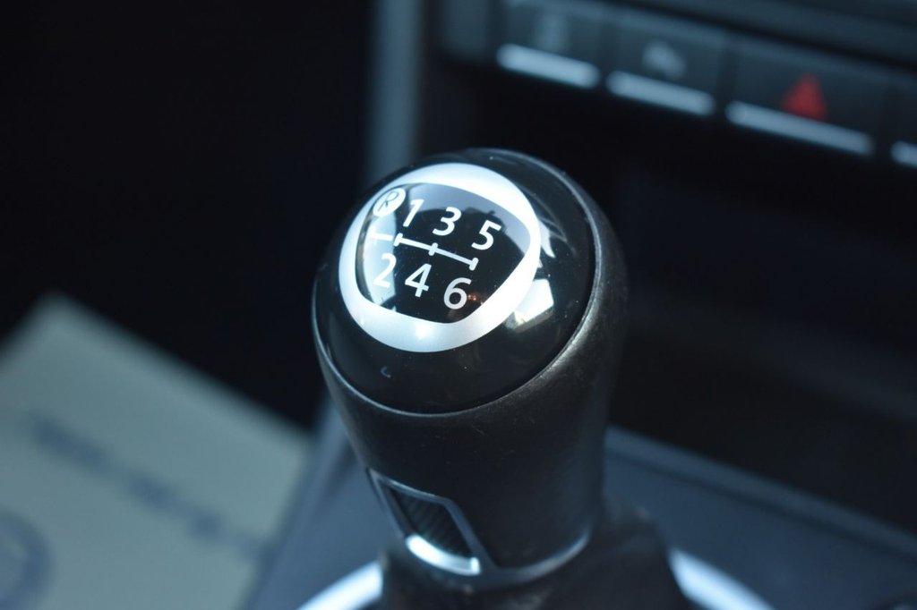 Used Volkswagen Beetle 2015 for sale - 77042530: Photo 35