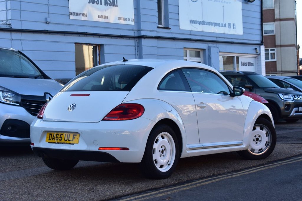 Used Volkswagen Beetle 2015 for sale - 77042530: Photo 4