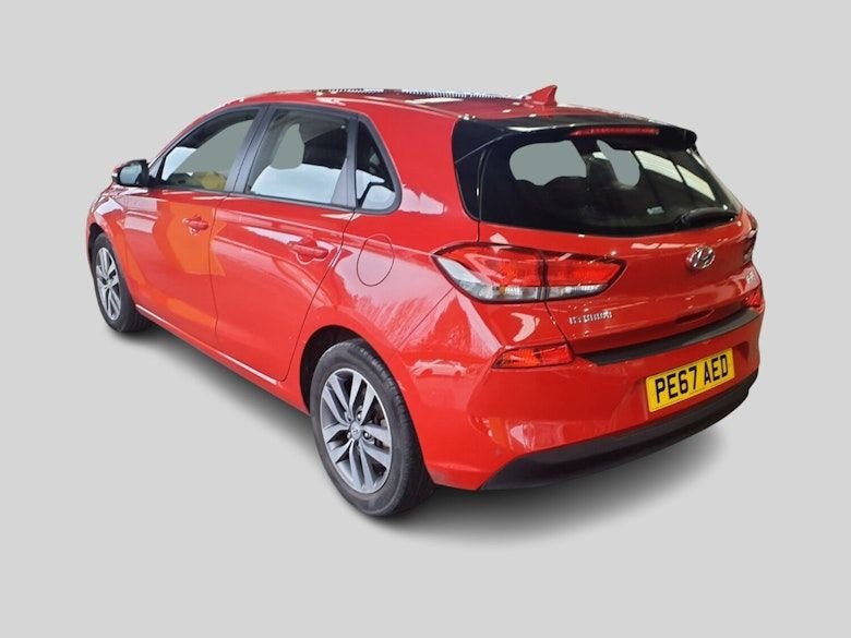 Used Hyundai i30 2017 for sale - 77583636: Photo 5