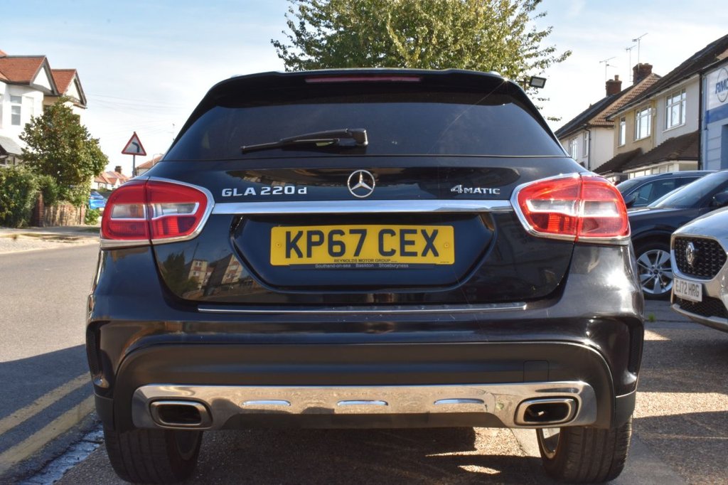 Used Mercedes-Benz GLA 2017 for sale - 76400133: Photo 10
