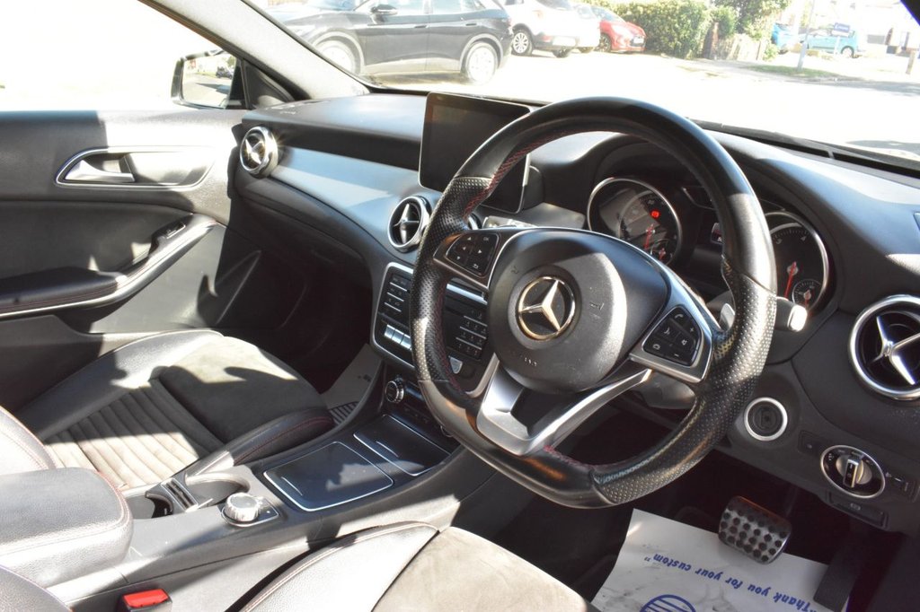 Used Mercedes-Benz GLA 2017 for sale - 76400133: Photo 17