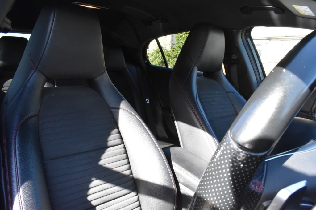 Used Mercedes-Benz GLA 2017 for sale - 76400133: Photo 18