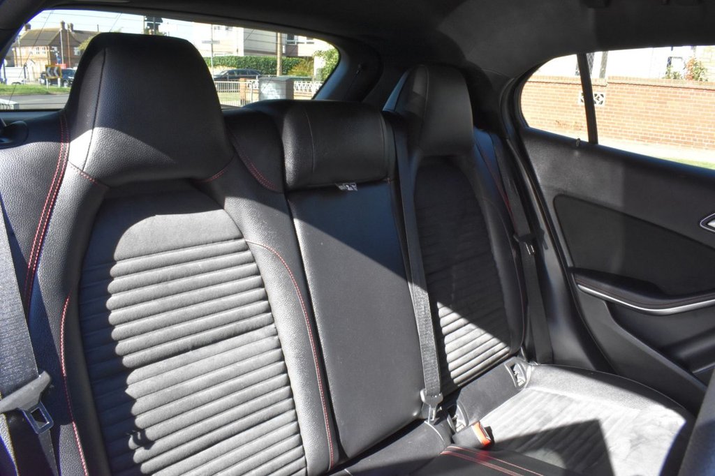 Used Mercedes-Benz GLA 2017 for sale - 76400133: Photo 20