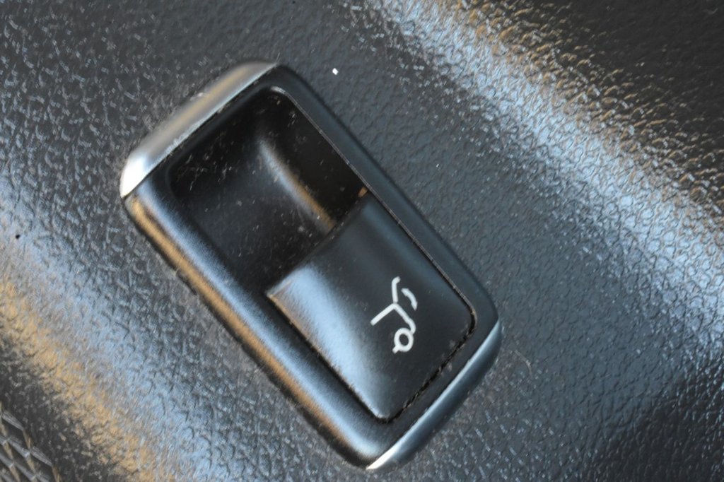 Used Mercedes-Benz GLA 2017 for sale - 76400133: Photo 27