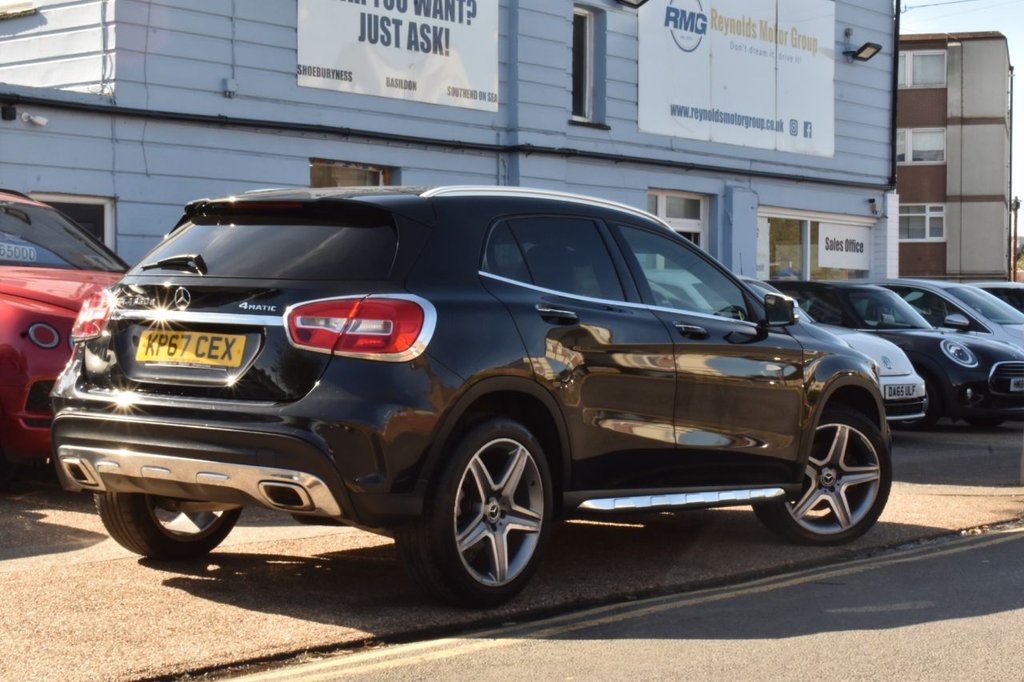 Used Mercedes-Benz GLA 2017 for sale - 76400133: Photo 4