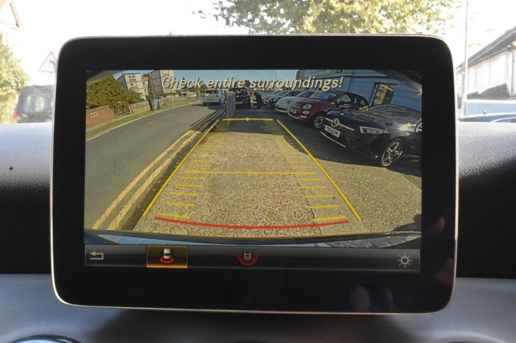 Used Mercedes-Benz GLA 2017 for sale - 76400133: Photo 48