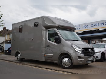 Vauxhall Movano feature image