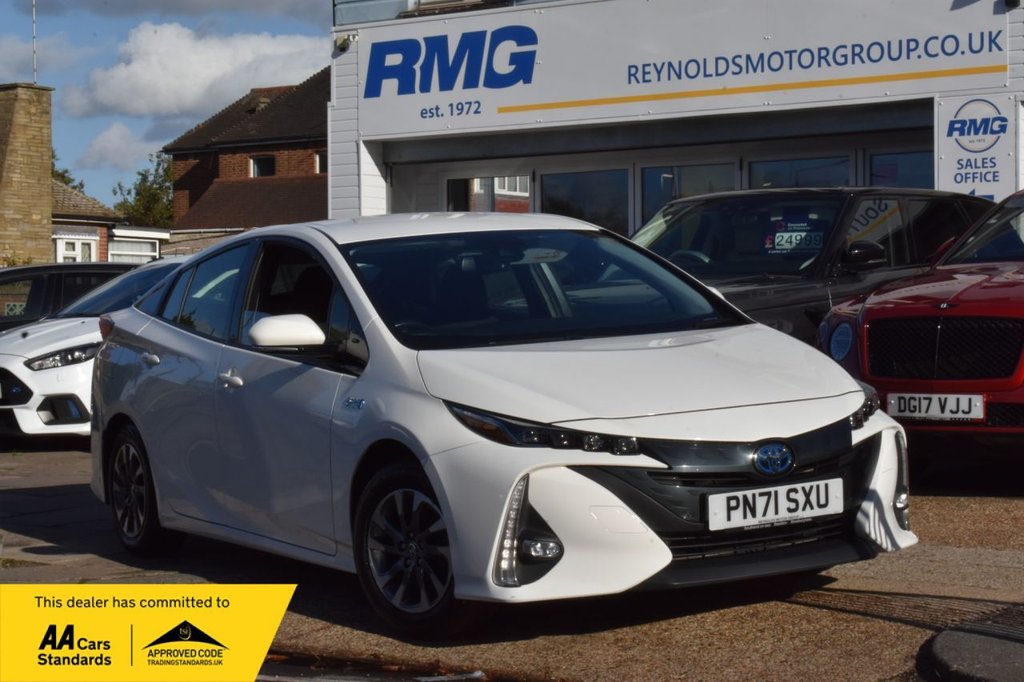 Used Toyota Prius 2021 for sale - 76883019: Photo 1