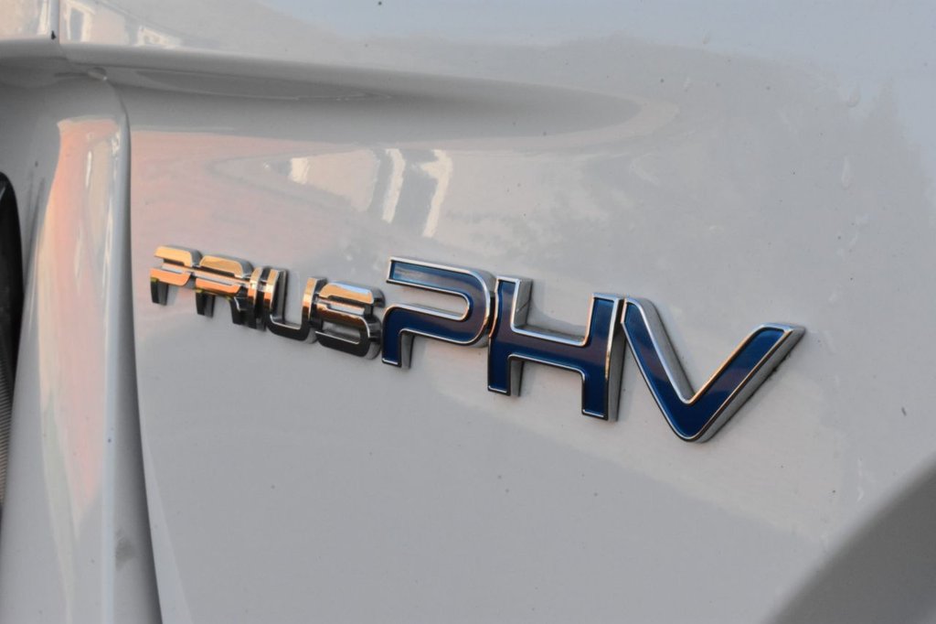 Used Toyota Prius 2021 for sale - 76883019: Photo 13