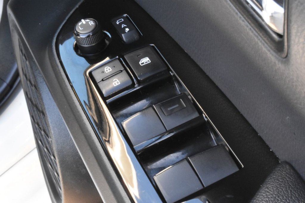 Used Toyota Prius 2021 for sale - 76883019: Photo 26