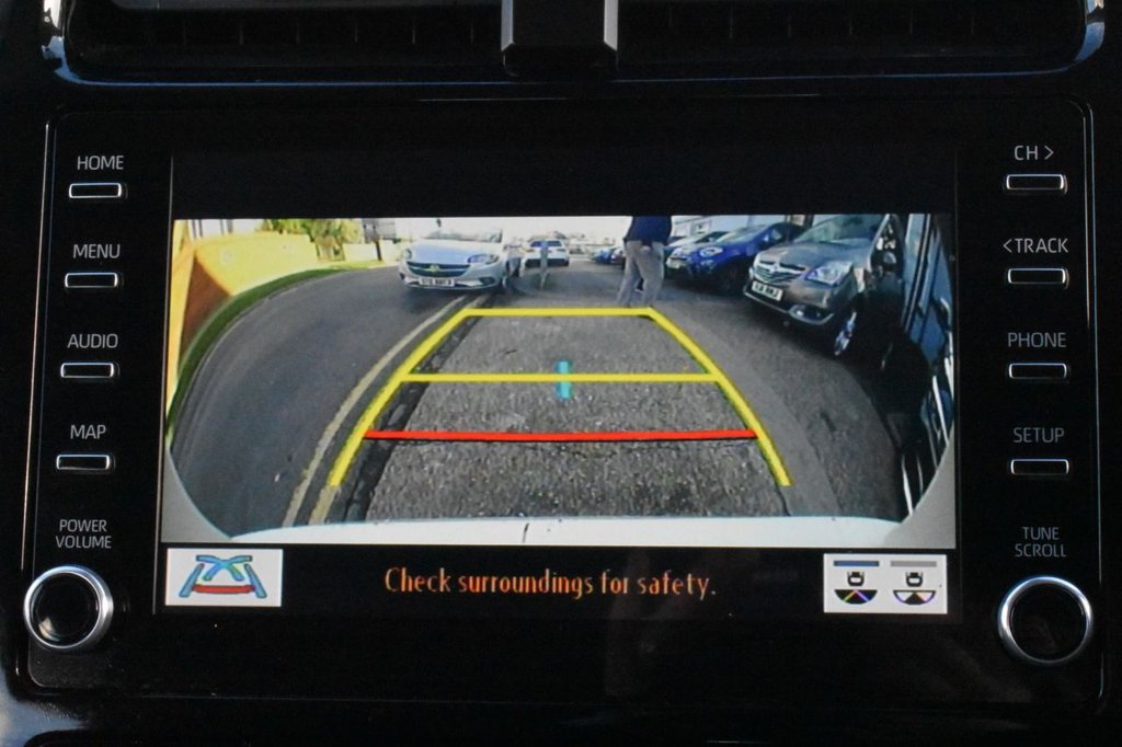 Used Toyota Prius 2021 for sale - 76883019: Photo 50