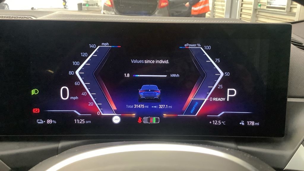 Used BMW i4 2022 for sale - 77369364: Photo 14