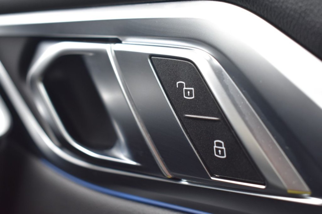 Used BMW i4 2022 for sale - 77369364: Photo 32