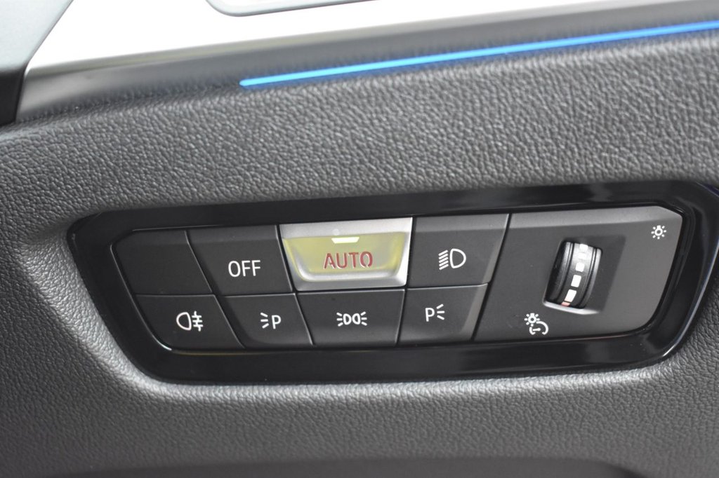 Used BMW i4 2022 for sale - 77369364: Photo 35