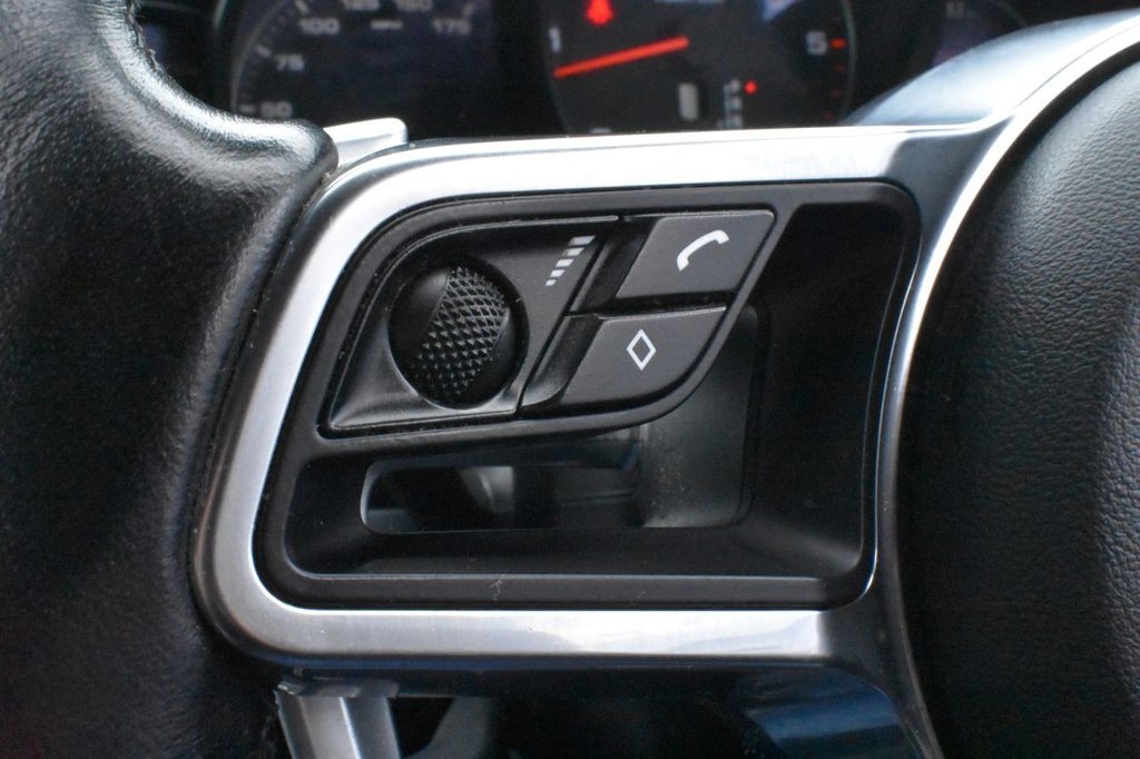 Used Porsche Cayenne 2017 for sale - 77313262: Photo 26