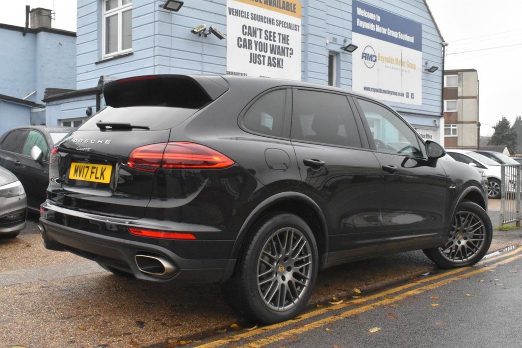 Used Porsche Cayenne 2017 for sale - 77313262: Photo 6