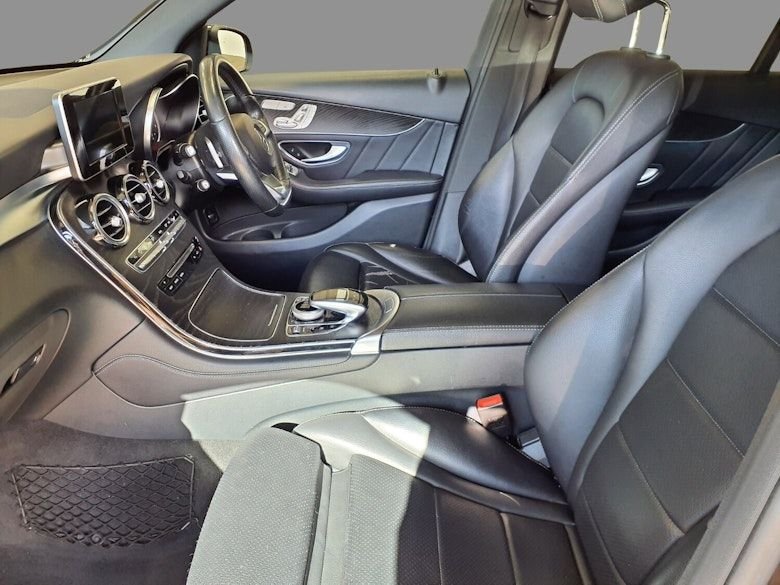 Used Mercedes-Benz GLC 2016 for sale - 76434438: Photo 3