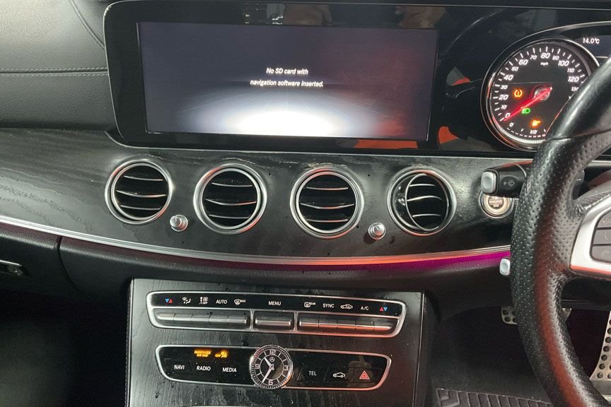 Used Mercedes-Benz E Class 2018 for sale - 76400163: Photo 2