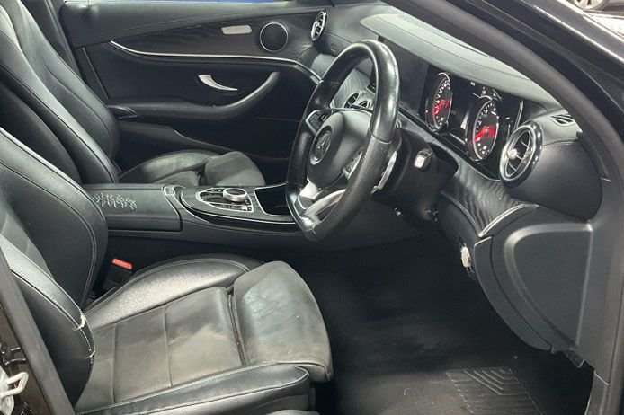 Used Mercedes-Benz E Class 2018 for sale - 76400163: Photo 3