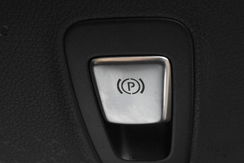 Used Mercedes-Benz E Class 2018 for sale - 76400163: Photo 30